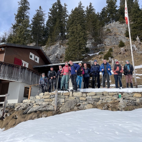 260125_SS_Älggi 8 Abfahrt! bereit bei der Skihütte 007