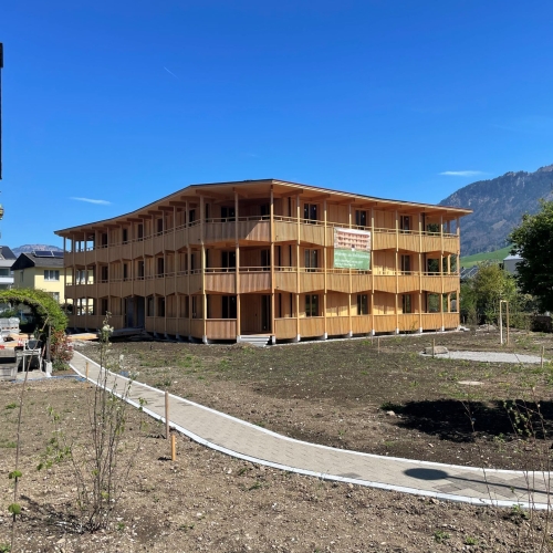 05_2025_04_19 1 Vorbei am Monholzhaus