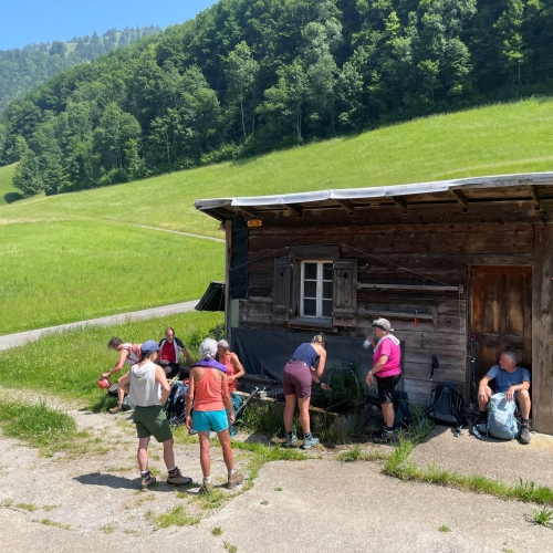 15_2025_06_11 11 Letzter der vielen Drinkhalte
