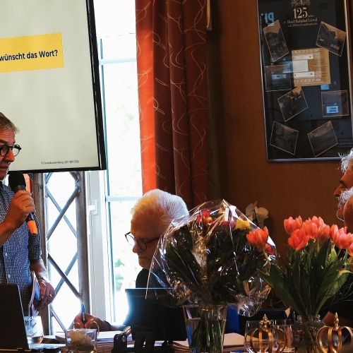 GV 26 22 Gemeindepräsident Beat dankt rundum im Schlusswort